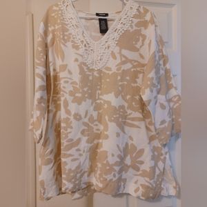 Premise Womens Size XL Beige & White Tropical Floral Tunic Top